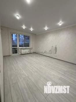 2-к квартира, вторичка, 53м2, 1/9 этаж