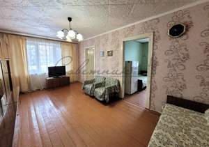 4-к квартира, вторичка, 61м2, 1/5 этаж