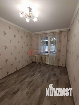 3-к квартира, вторичка, 64м2, 1/9 этаж