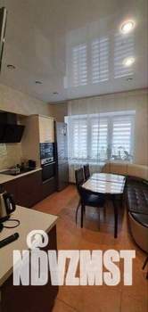 3-к квартира, вторичка, 80м2, 1/9 этаж