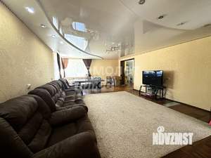 3-к квартира, вторичка, 110м2, 1/4 этаж