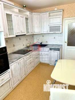 3-к квартира, вторичка, 76м2, 3/5 этаж