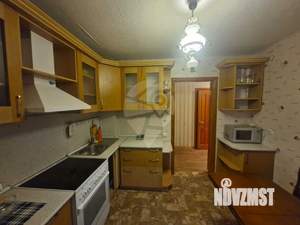 2-к квартира, вторичка, 64м2, 1/5 этаж