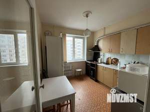 3-к квартира, вторичка, 64м2, 6/9 этаж