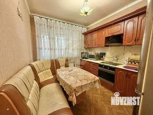 2-к квартира, вторичка, 61м2, 1/5 этаж