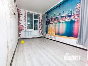 3-к квартира, вторичка, 73м2, 1/1 этаж