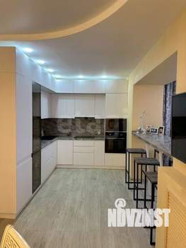 4-к квартира, вторичка, 138м2, 5/5 этаж