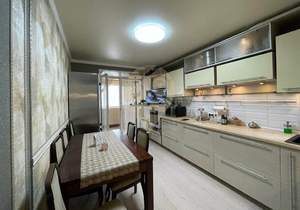 3-к квартира, вторичка, 88м2, 9/10 этаж