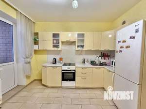 2-к квартира, вторичка, 70м2, 1/9 этаж