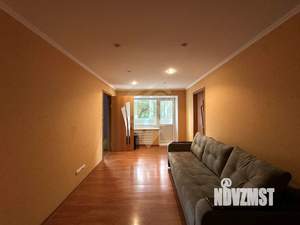 2-к квартира, вторичка, 42м2, 2/5 этаж