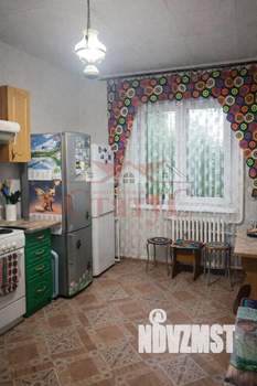 4-к квартира, вторичка, 81м2, 9/9 этаж