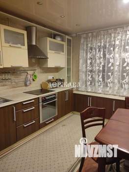 3-к квартира, вторичка, 63м2, 6/9 этаж