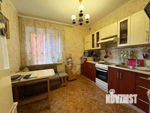 2-к квартира, вторичка, 62м2, 1/5 этаж