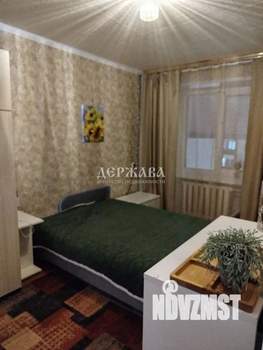 4-к квартира, вторичка, 74м2, 5/5 этаж