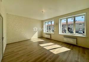 2-к квартира, вторичка, 68м2, 2/2 этаж