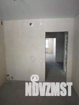 2-к квартира, вторичка, 62м2, 1/9 этаж
