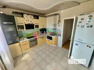 4-к квартира, вторичка, 92м2, 2/5 этаж
