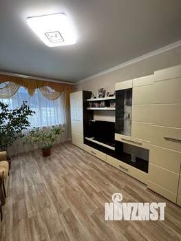 3-к квартира, вторичка, 65м2, 9/9 этаж