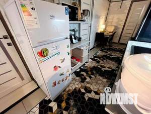 3-к квартира, вторичка, 73м2, 1/1 этаж