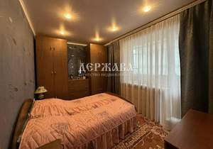 4-к квартира, вторичка, 80м2, 4/9 этаж