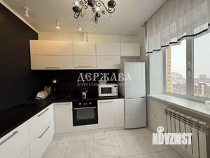 2-к квартира, вторичка, 61м2, 9/9 этаж