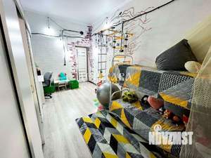 4-к квартира, вторичка, 73м2, 1/1 этаж