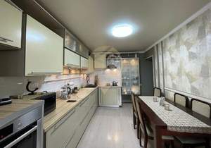 3-к квартира, вторичка, 88м2, 9/10 этаж