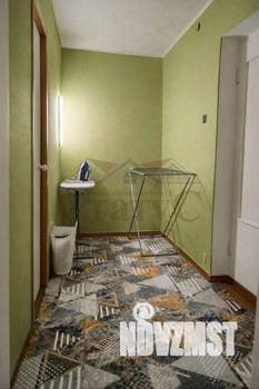 4-к квартира, вторичка, 74м2, 5/5 этаж