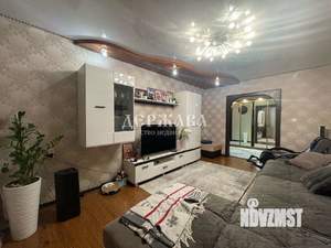 3-к квартира, вторичка, 82м2, 1/10 этаж