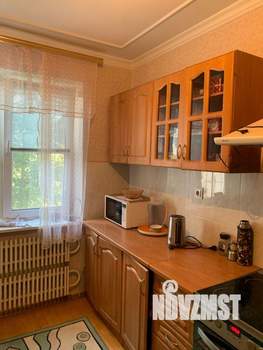 3-к квартира, вторичка, 63м2, 3/9 этаж
