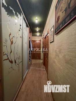 2-к квартира, вторичка, 52м2, 1/9 этаж