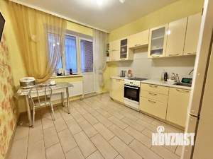 2-к квартира, вторичка, 70м2, 1/9 этаж