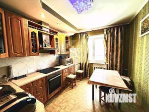 4-к квартира, вторичка, 82м2, 9/9 этаж