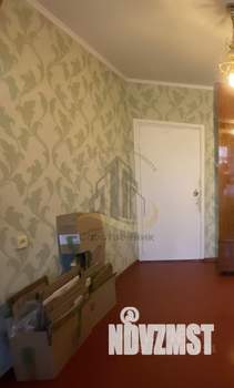 3-к квартира, вторичка, 64м2, 1/9 этаж