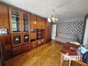 4-к квартира, вторичка, 60м2, 5/5 этаж