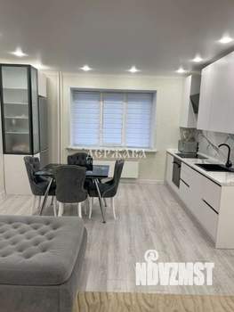 2-к квартира, вторичка, 73м2, 8/14 этаж