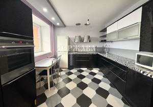 2-к квартира, вторичка, 67м2, 13/16 этаж