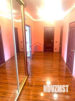 3-к квартира, вторичка, 105м2, 9/9 этаж
