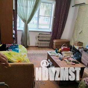 2-к квартира, вторичка, 45м2, 1/4 этаж