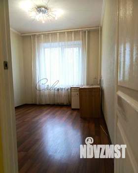 3-к квартира, вторичка, 63м2, 1/9 этаж