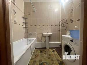 2-к квартира, вторичка, 61м2, 1/9 этаж