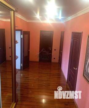 3-к квартира, вторичка, 105м2, 9/9 этаж