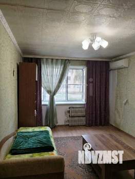 2-к квартира, вторичка, 45м2, 1/4 этаж