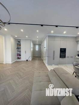 4-к квартира, вторичка, 142м2, 3/22 этаж