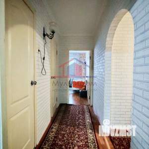 3-к квартира, вторичка, 64м2, 1/9 этаж