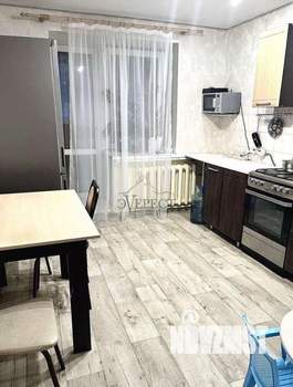 2-к квартира, вторичка, 60м2, 9/9 этаж