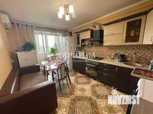 3-к квартира, вторичка, 82м2, 4/10 этаж