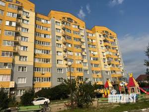 2-к квартира, вторичка, 65м2, 1/9 этаж