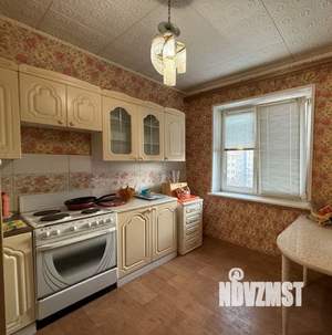 3-к квартира, вторичка, 64м2, 6/9 этаж