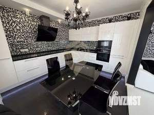 4-к квартира, вторичка, 117м2, 6/12 этаж